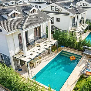 Villa 4 Bedroom In Hisarönü ölüdeniz- Hisar 4, Fethiye